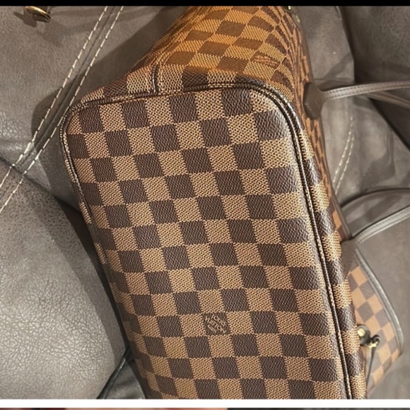 💯 authentic Louis Vuitton neverfull MM - Picture 6 of 13